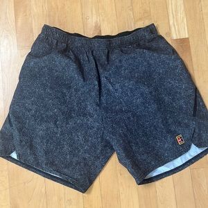 Nike dri-fit athletic shorts size XL